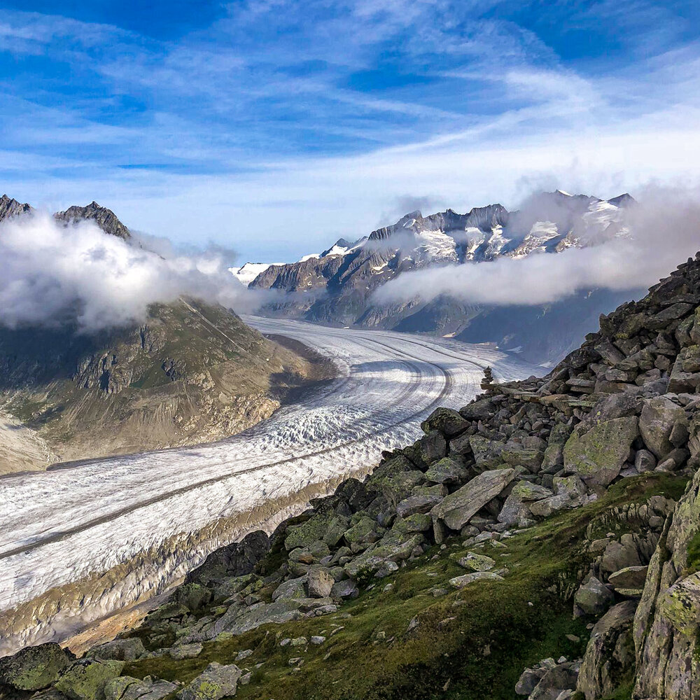 Family hike in the Aletsch Gletscher region